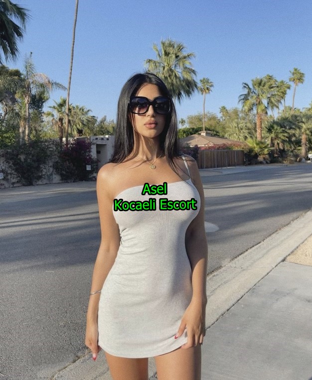 kocaeliescortasel-3 Kocaeli Escort Asel Enerjisi Yüksek Bir Kadınım Fantazilerim İle Baş Döndürürüm