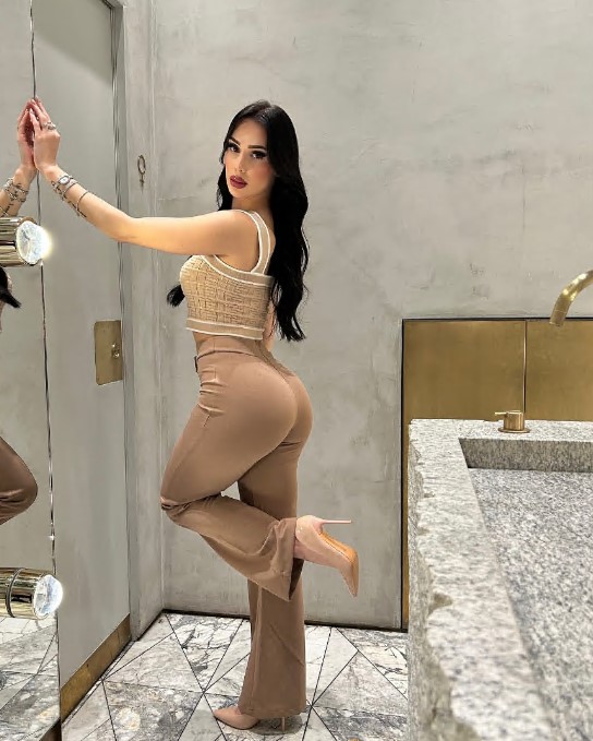 kocaeliescortaleyna-3 Kocaeli Escort Aleyna Ev, Otel, Rezidans Ve Ofislere Gelirim