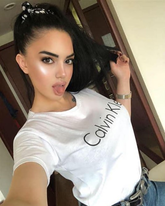 kocaeliescortleyla-1 Kocaeli Escort Leyla Eve, Otele, Rezidanslara Gelirim